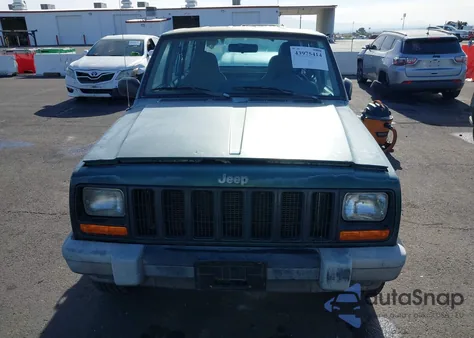 1999 Jeep Cherokee Se из США, поврежденный, VIN 1J4FT28S6XL674725